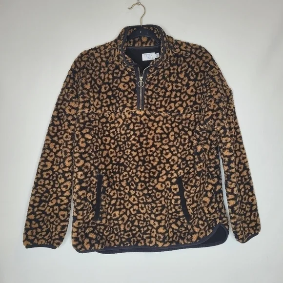 Teddy Leopard Print Zip Pullover Sweater - Picture 3 of 15